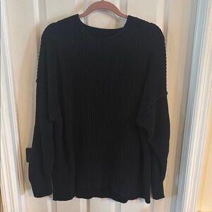 American Eagle Outfitters Black oversized Crew Neck Sweater